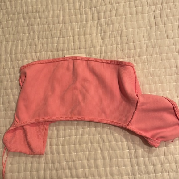 NWT Zara Pink short sleeve bandeau/bralette/bikini top in pink size small - Picture 2 of 5